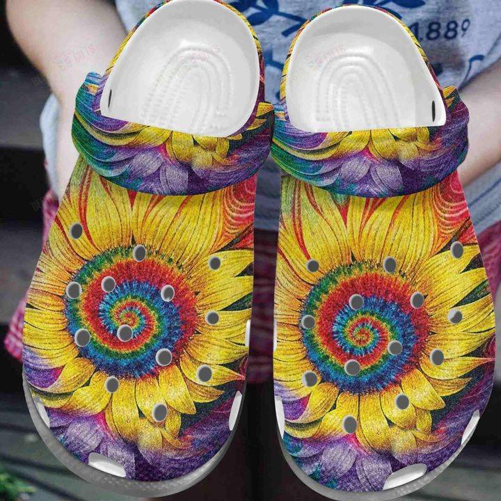 how to style tie dye crocs